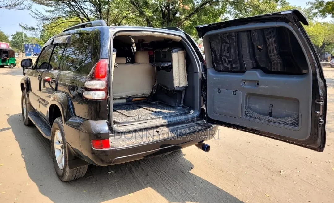 Toyota IST 2005 Black