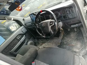 Toyota Pixis Space 2011 Silver