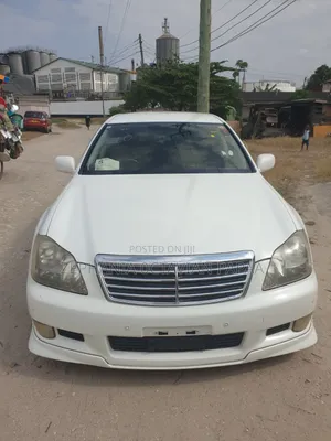 Toyota Crown 2007 White