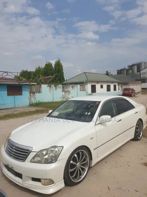 Toyota Crown 2007 White