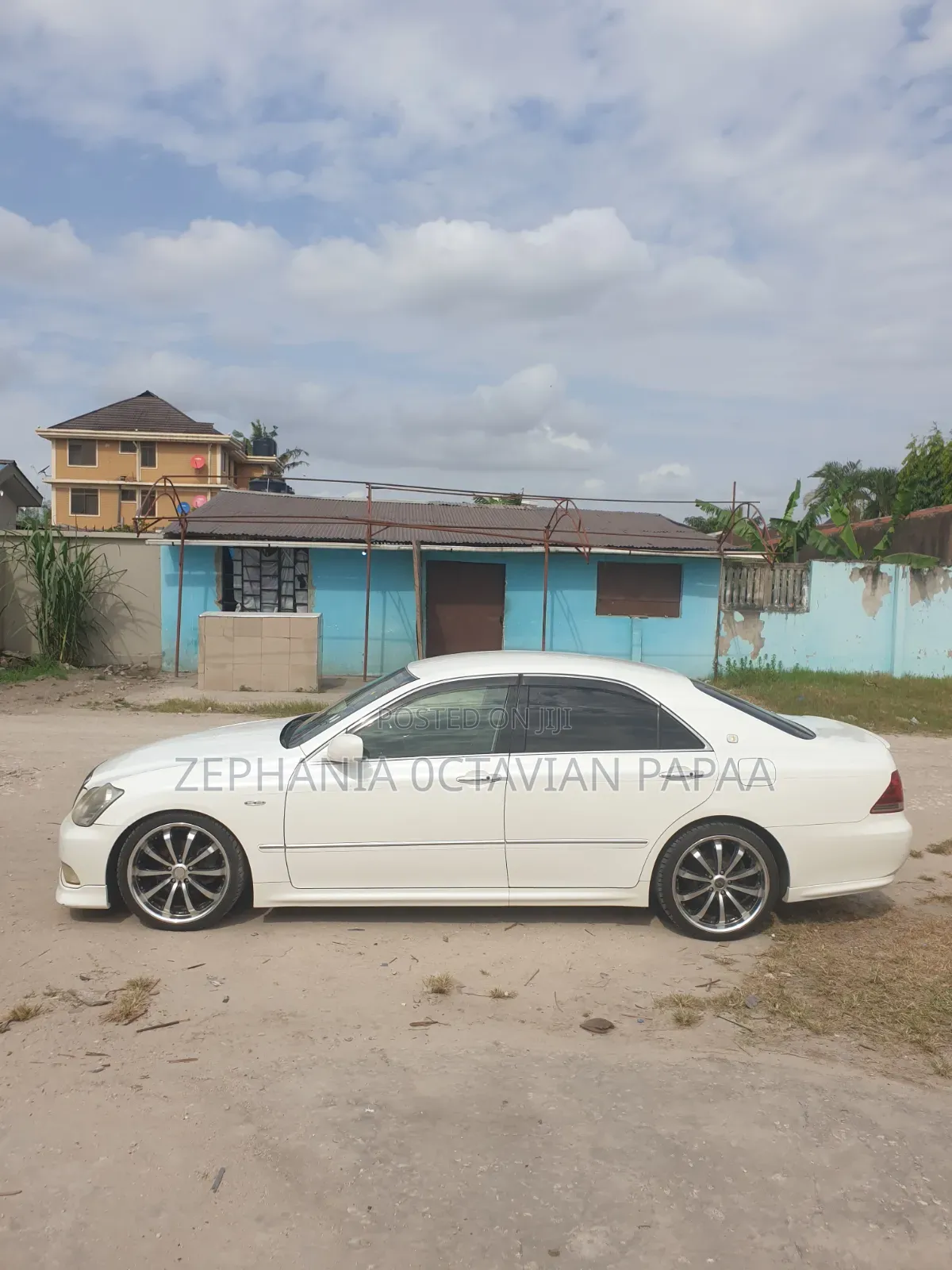 Toyota Crown 2007 White