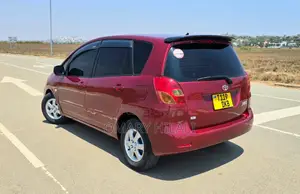 Toyota Corolla Spacio 2004 Maroon