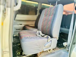 Toyota Noah 2.0 FWD (8 Seater) 2002 Silver