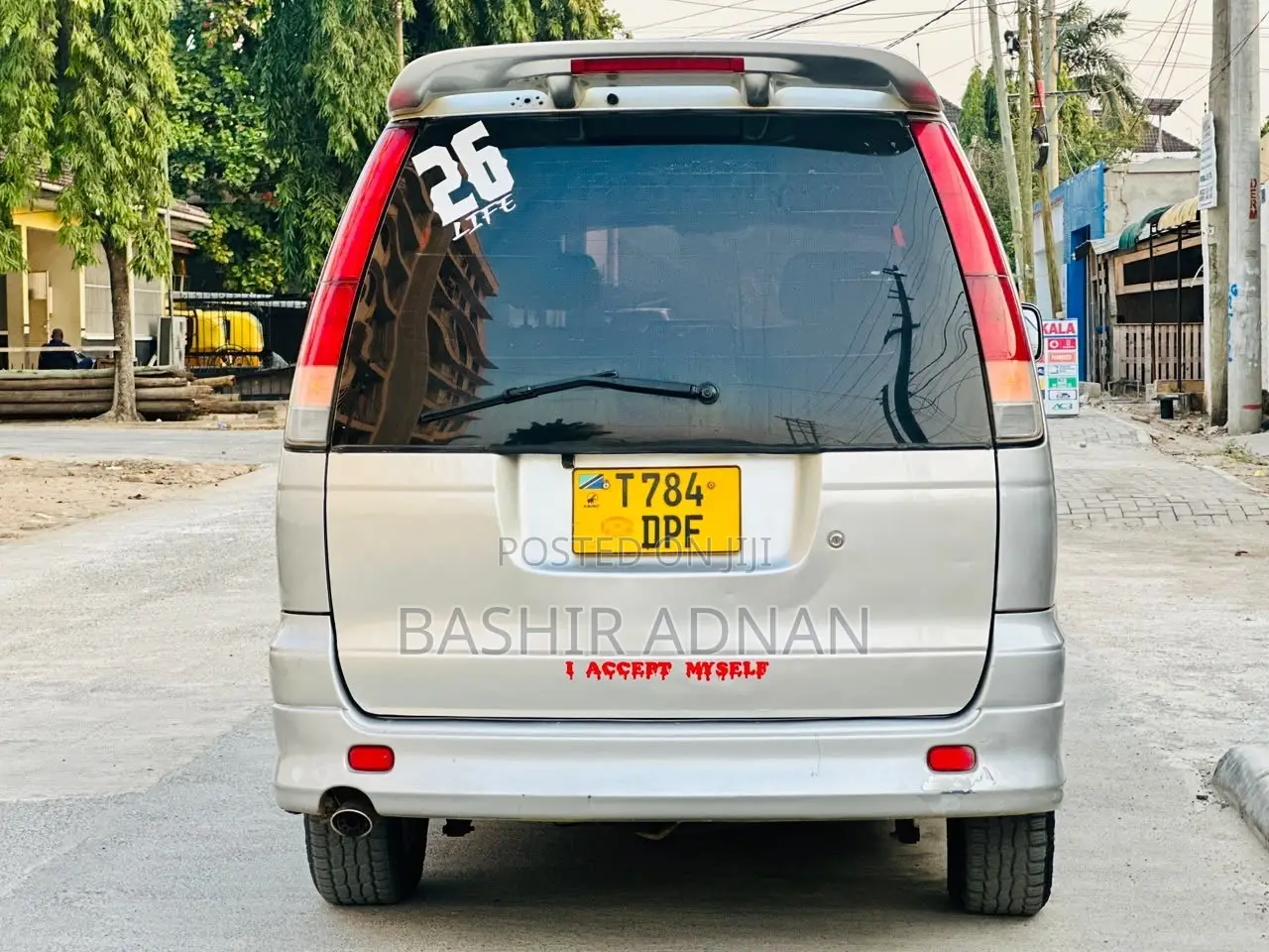 Toyota Noah 2.0 FWD (8 Seater) 2002 Silver
