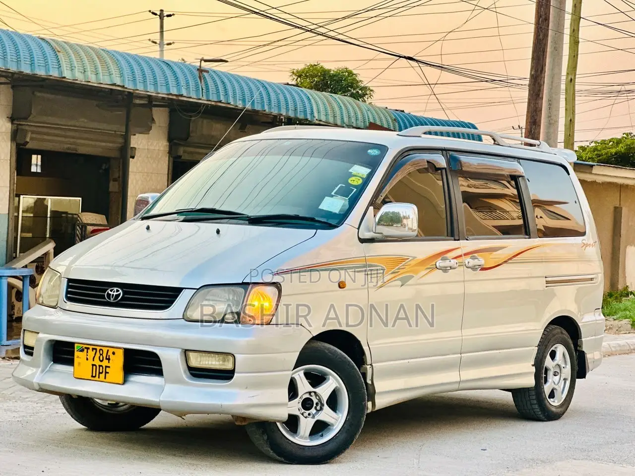 Toyota Noah 2.0 FWD (8 Seater) 2002 Silver