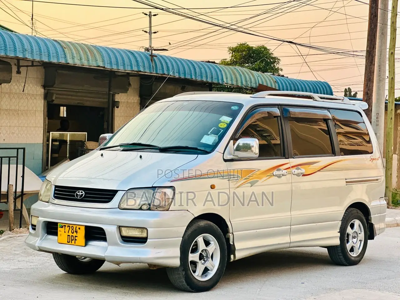 Toyota Noah 2.0 FWD (8 Seater) 2002 Silver