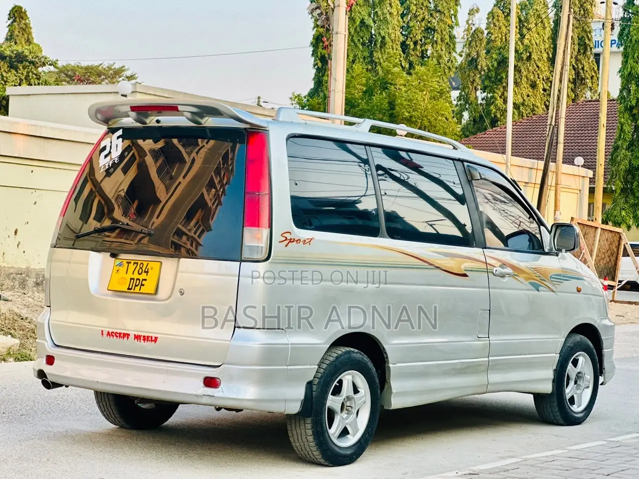 Toyota Noah 2.0 FWD (8 Seater) 2002 Silver