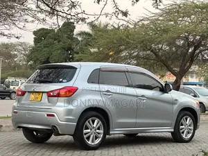 Mitsubishi RVR 2010 Silver