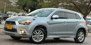 Mitsubishi RVR 2010 Silver