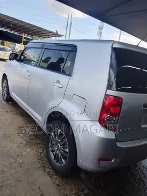 Toyota Corolla Rumion 2010 Silver
