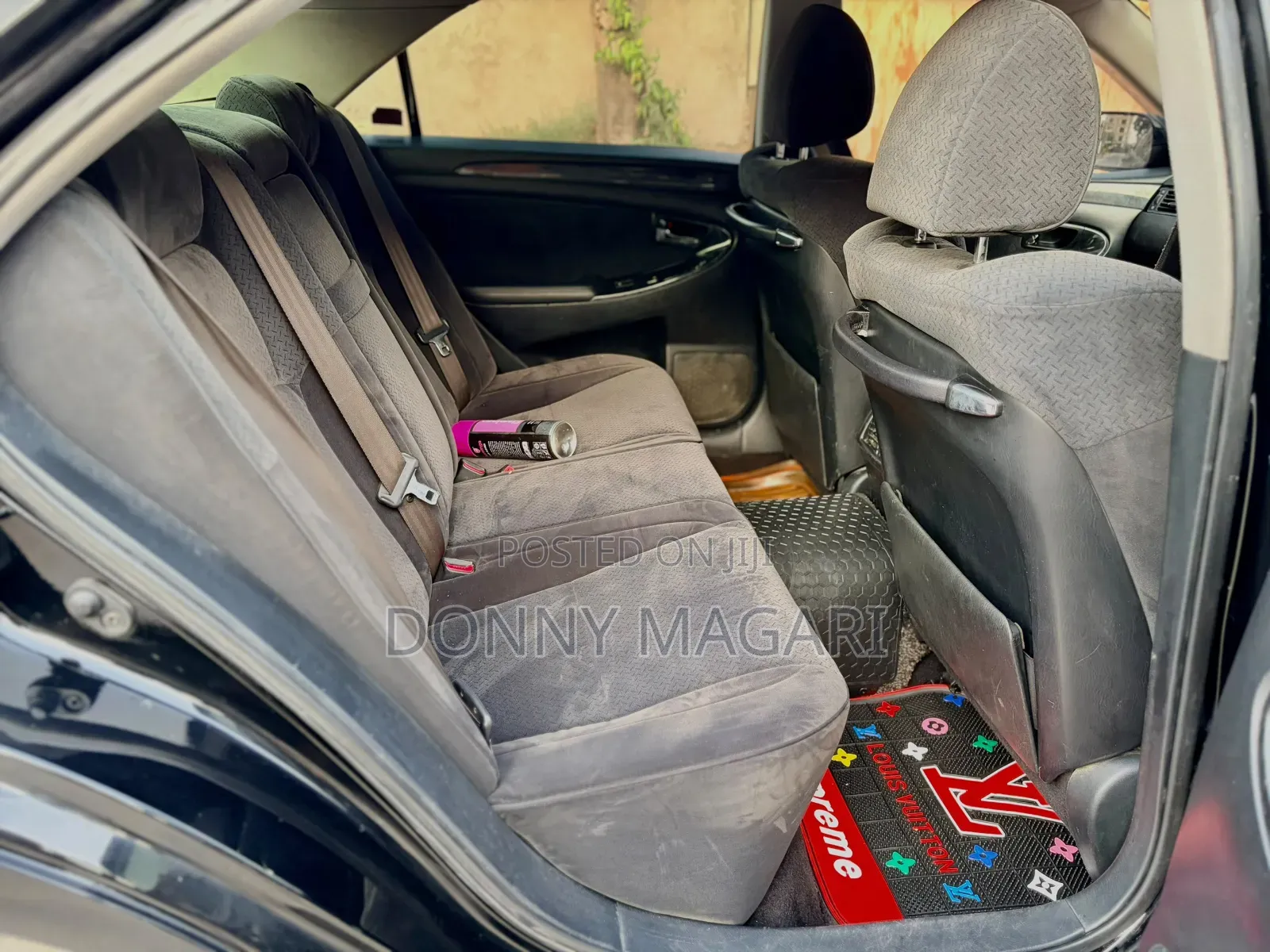 Toyota Crown 2012 Black