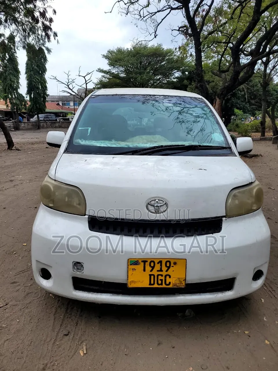Toyota Porte 2005 White