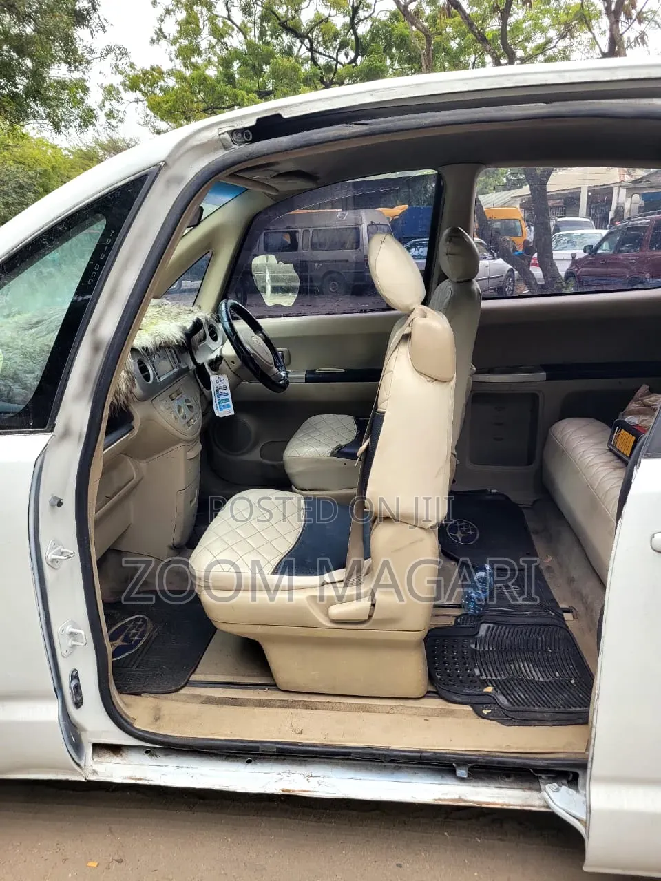 Toyota Porte 2005 White
