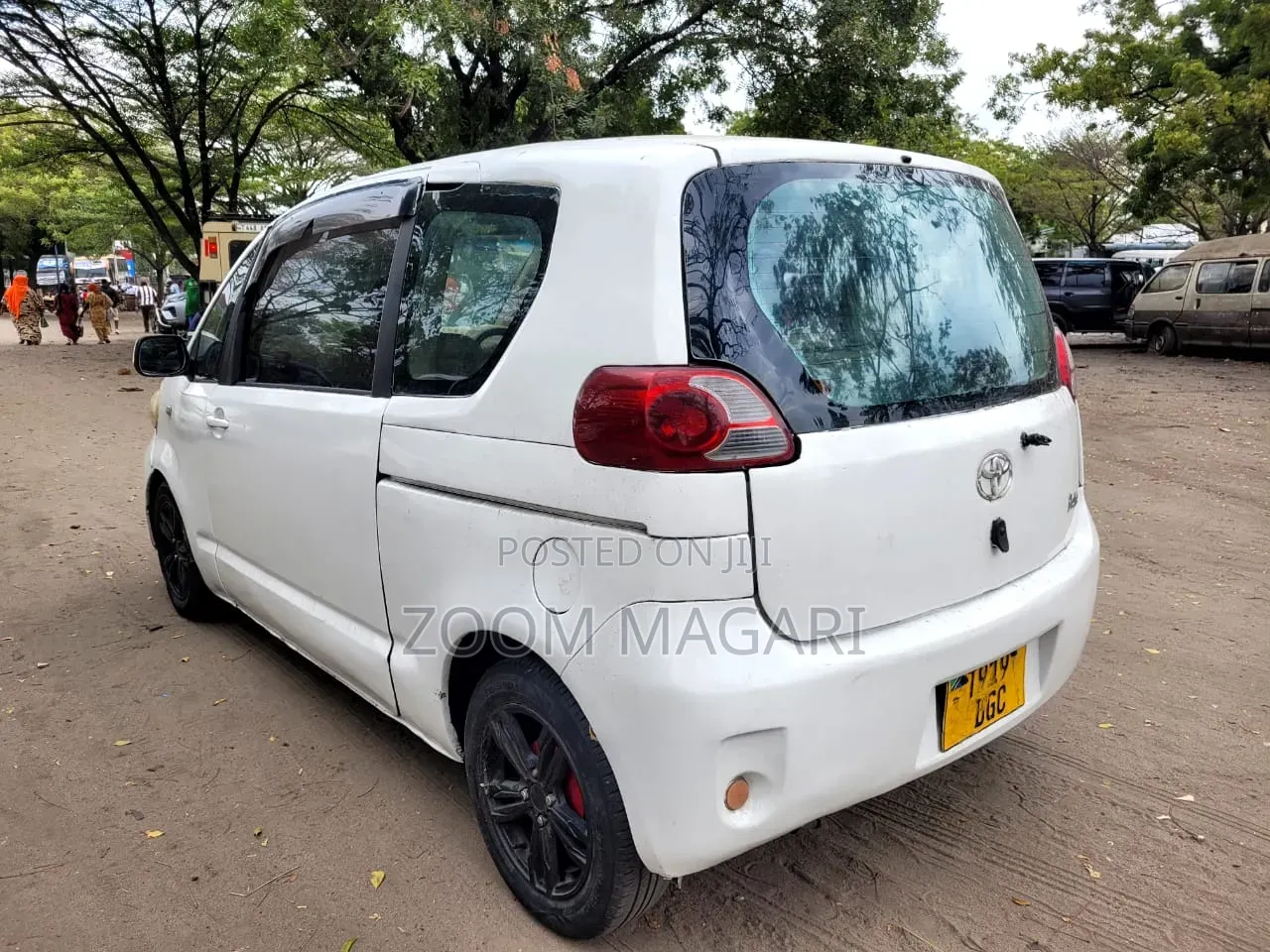 Toyota Porte 2005 White