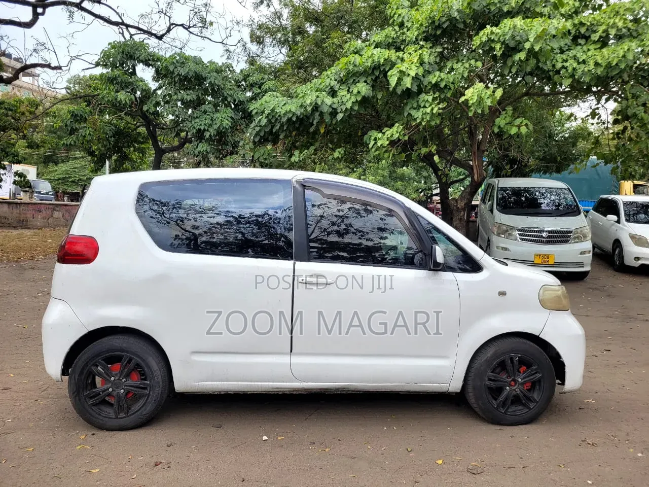 Toyota Porte 2005 White