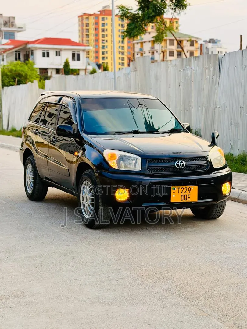 Toyota RAV4 Automatic 2003 Black