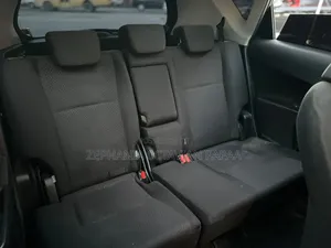 Toyota Ractis 2014 Black