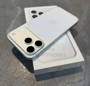 New Apple iPhone 17 Pro Max 256 GB Silver