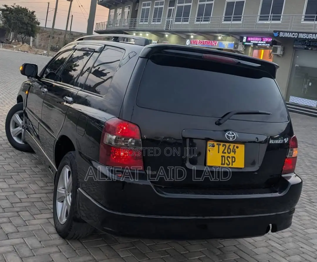 Toyota Kluger 2006 Black