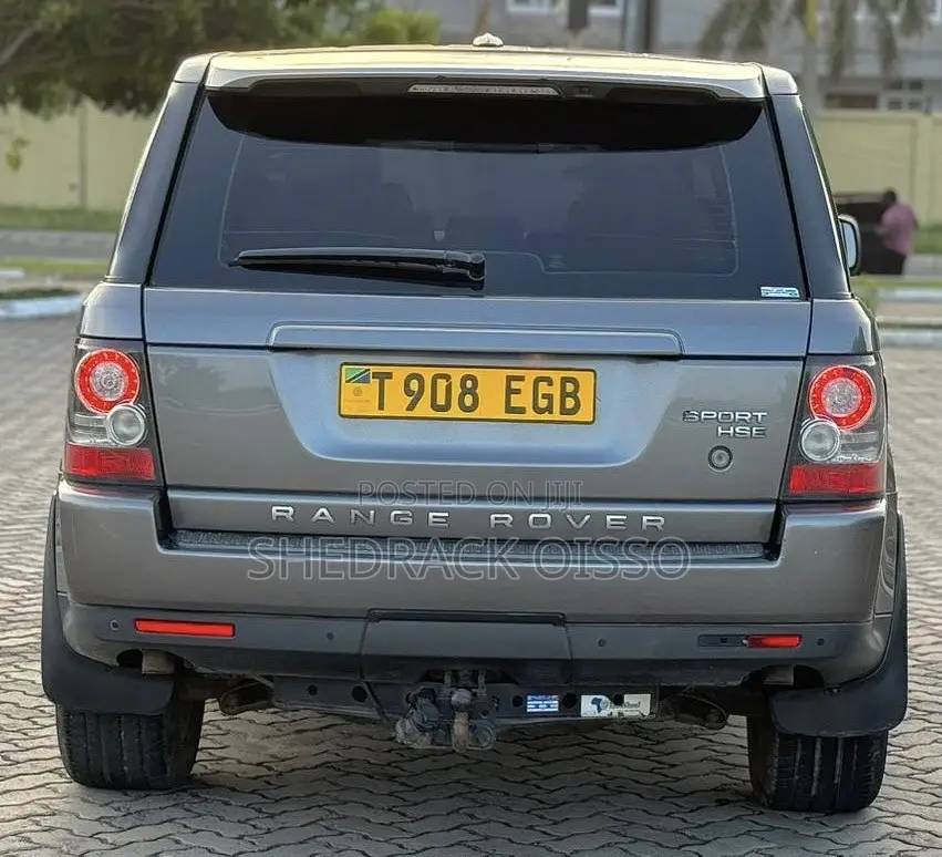 Land Rover Range Rover Sport 2010 Gray