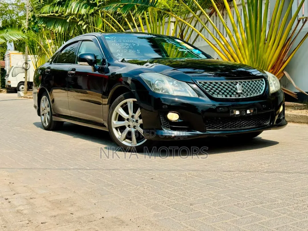 Toyota Crown 2008 Black