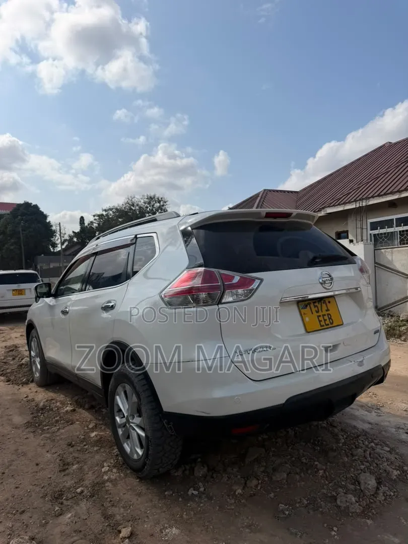 Nissan X-Trail 2014 Pearl