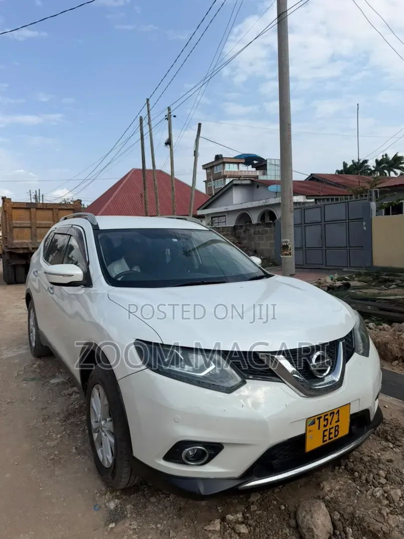 Nissan X-Trail 2014 Pearl