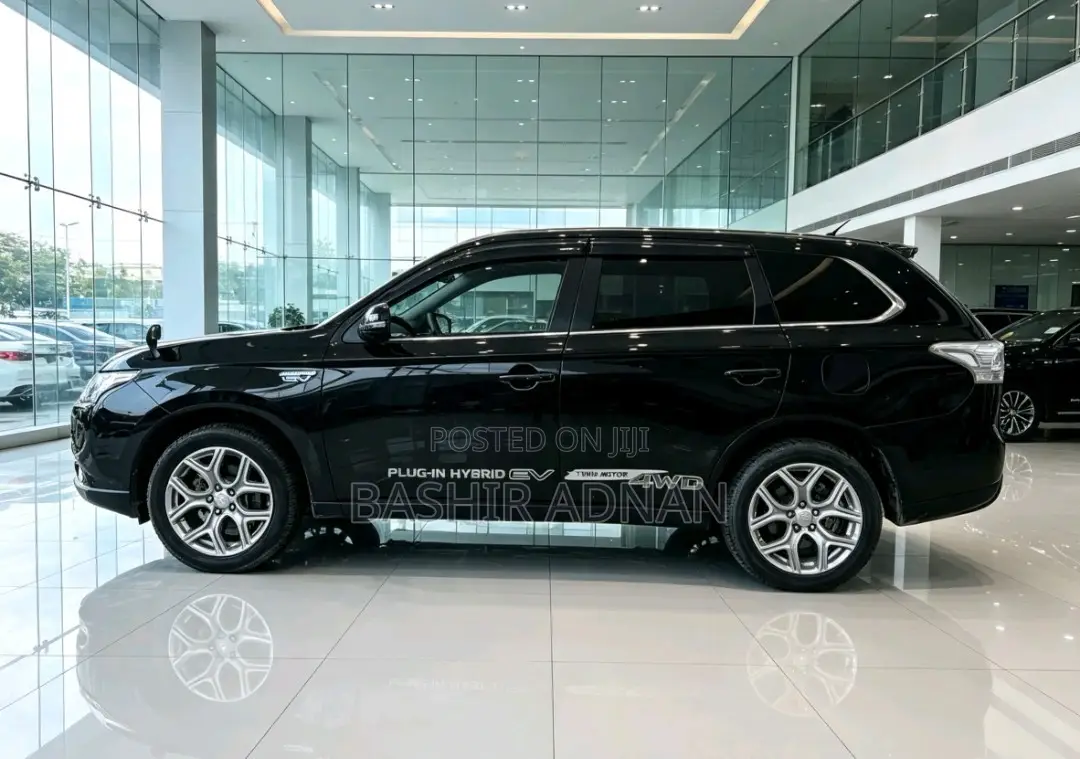 Mitsubishi Outlander 2.0 PHEV AWD 2014 Black