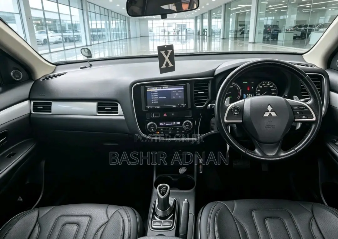 Mitsubishi Outlander 2.0 PHEV AWD 2014 Black
