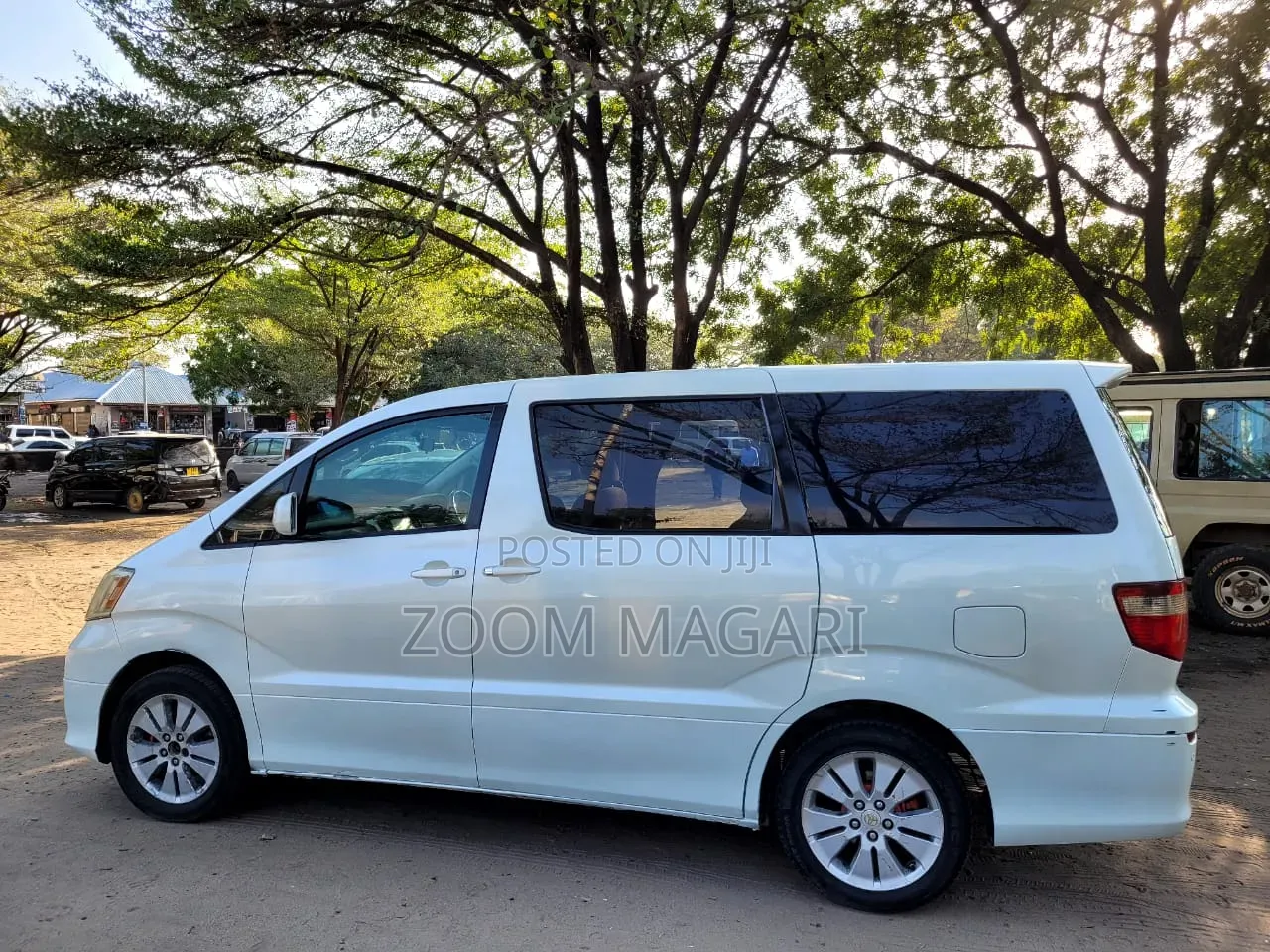 Toyota Alphard 2004 Pearl