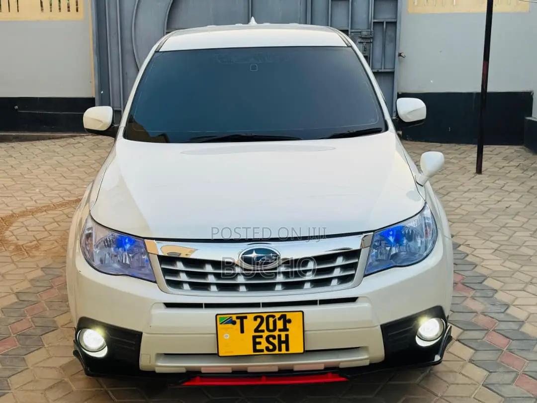 Subaru Forester 2011 White