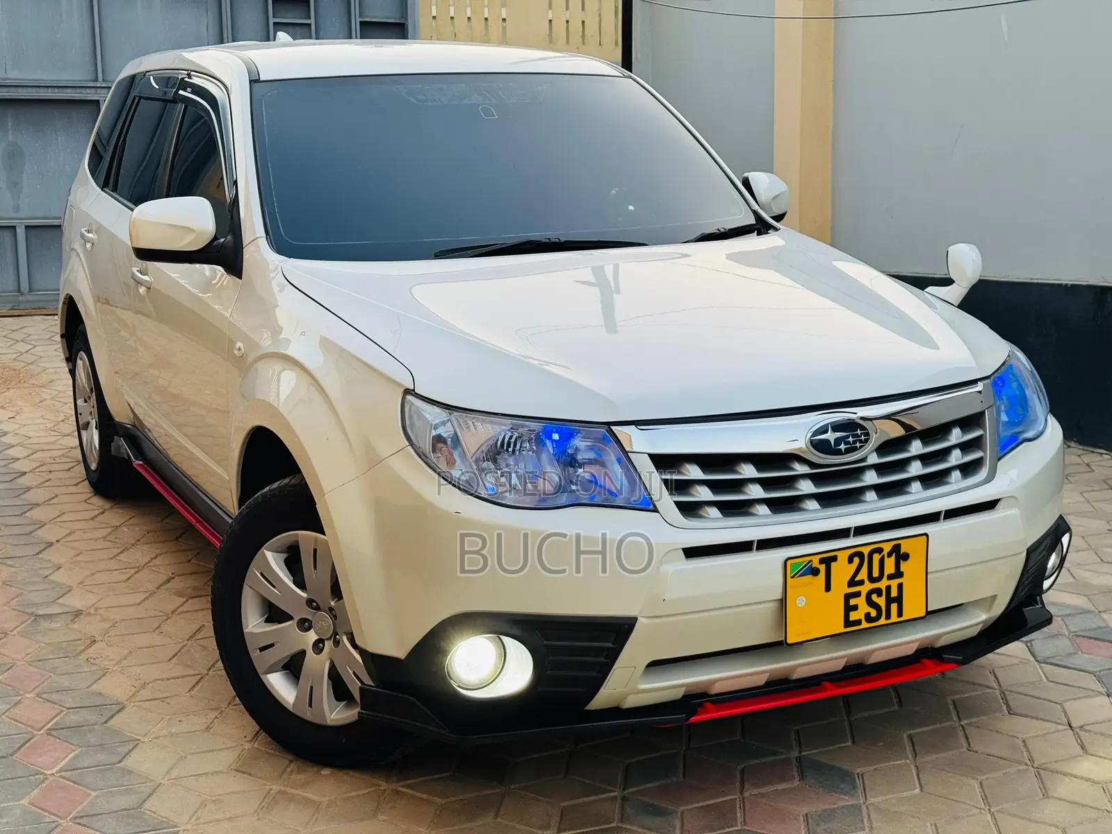 Subaru Forester 2011 White