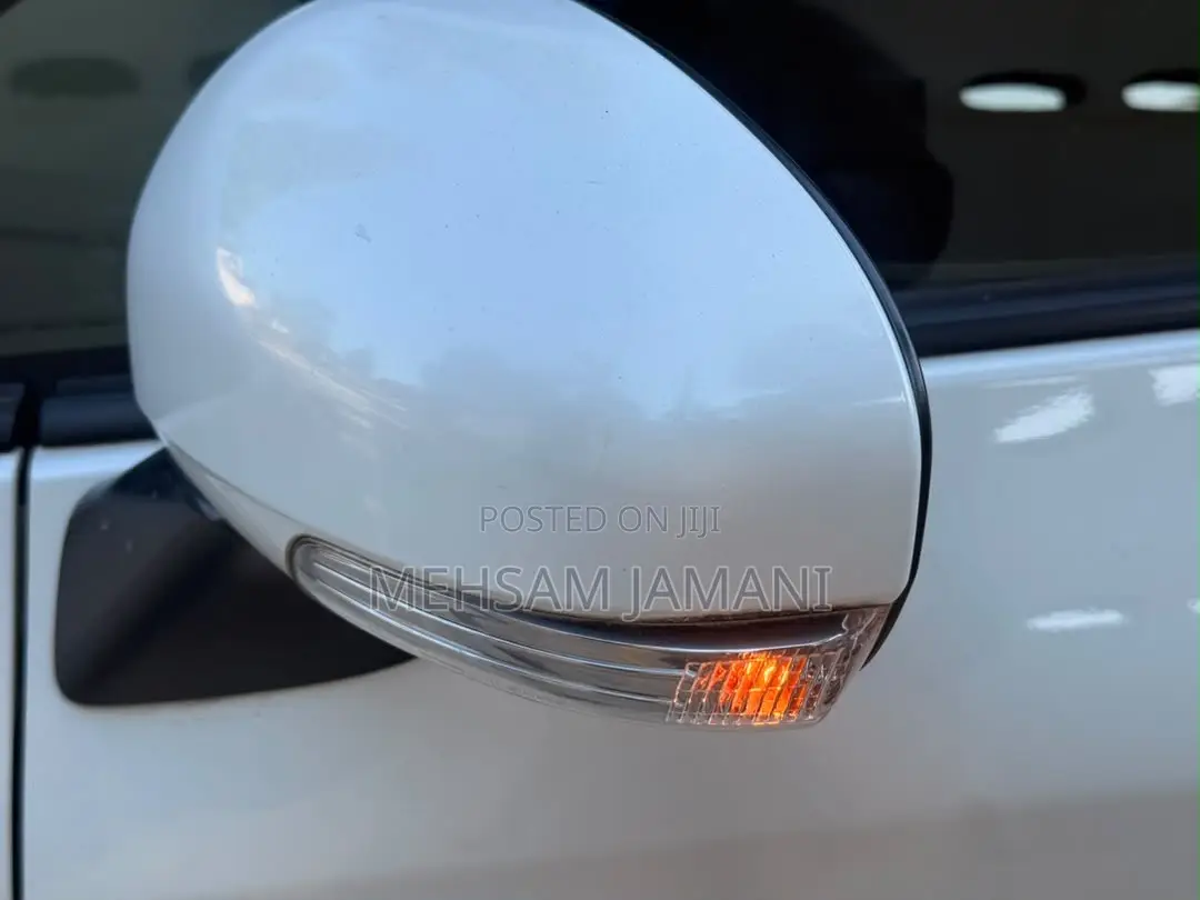 Toyota Ractis 2011 White