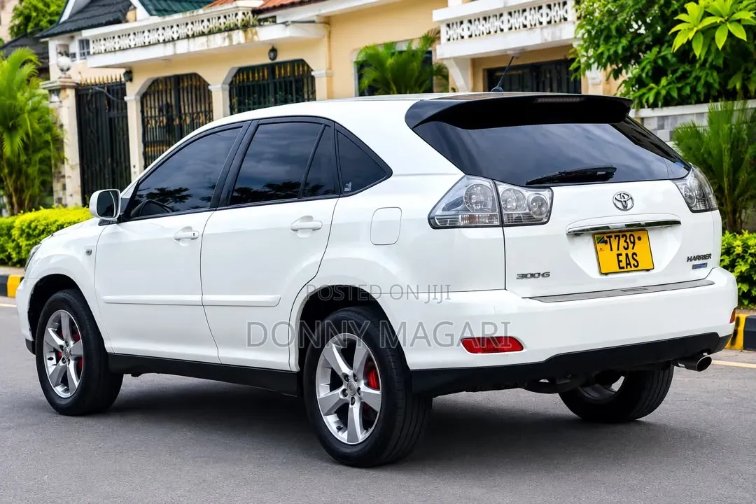 Toyota Harrier 2008 White