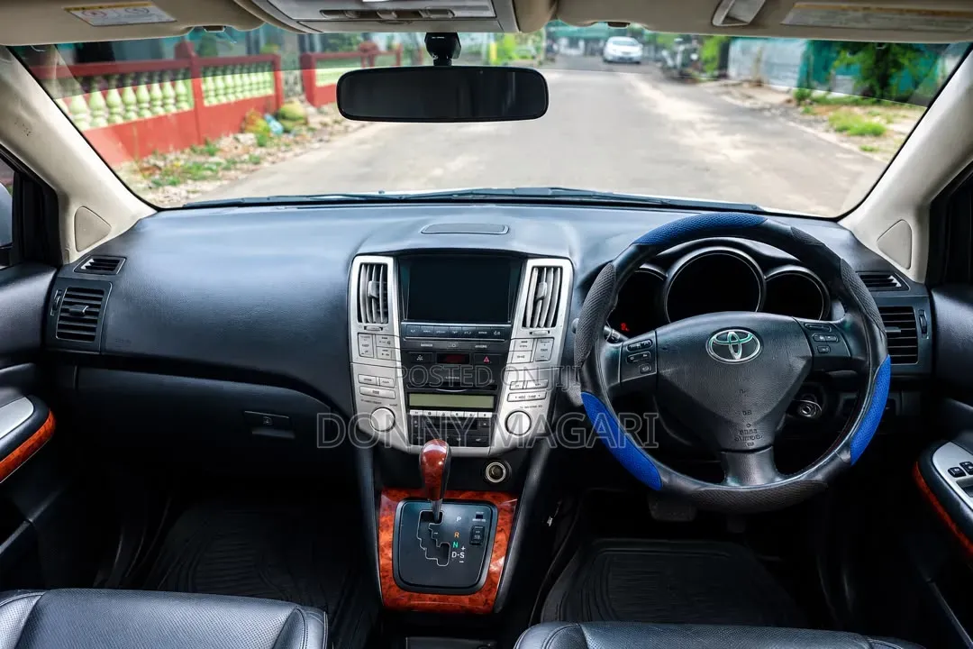 Toyota Harrier 2008 White