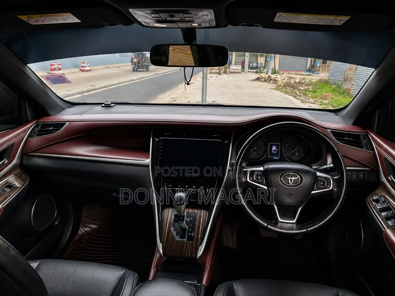 Toyota Harrier 2011 Maroon