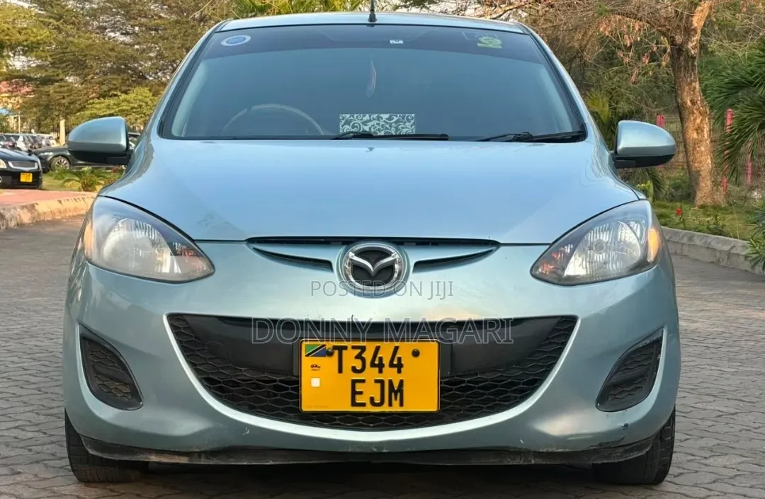 Mazda Demio 2012 Green