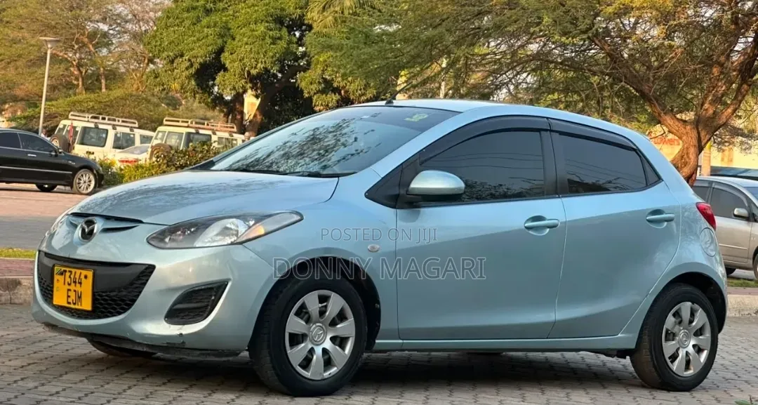 Mazda Demio 2012 Green