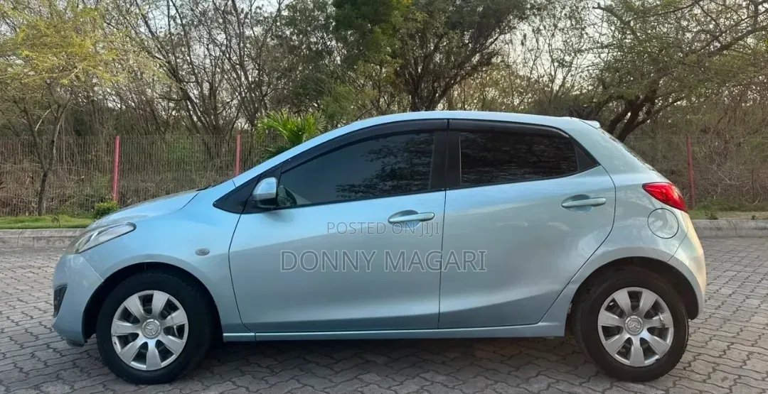 Mazda Demio 2012 Green