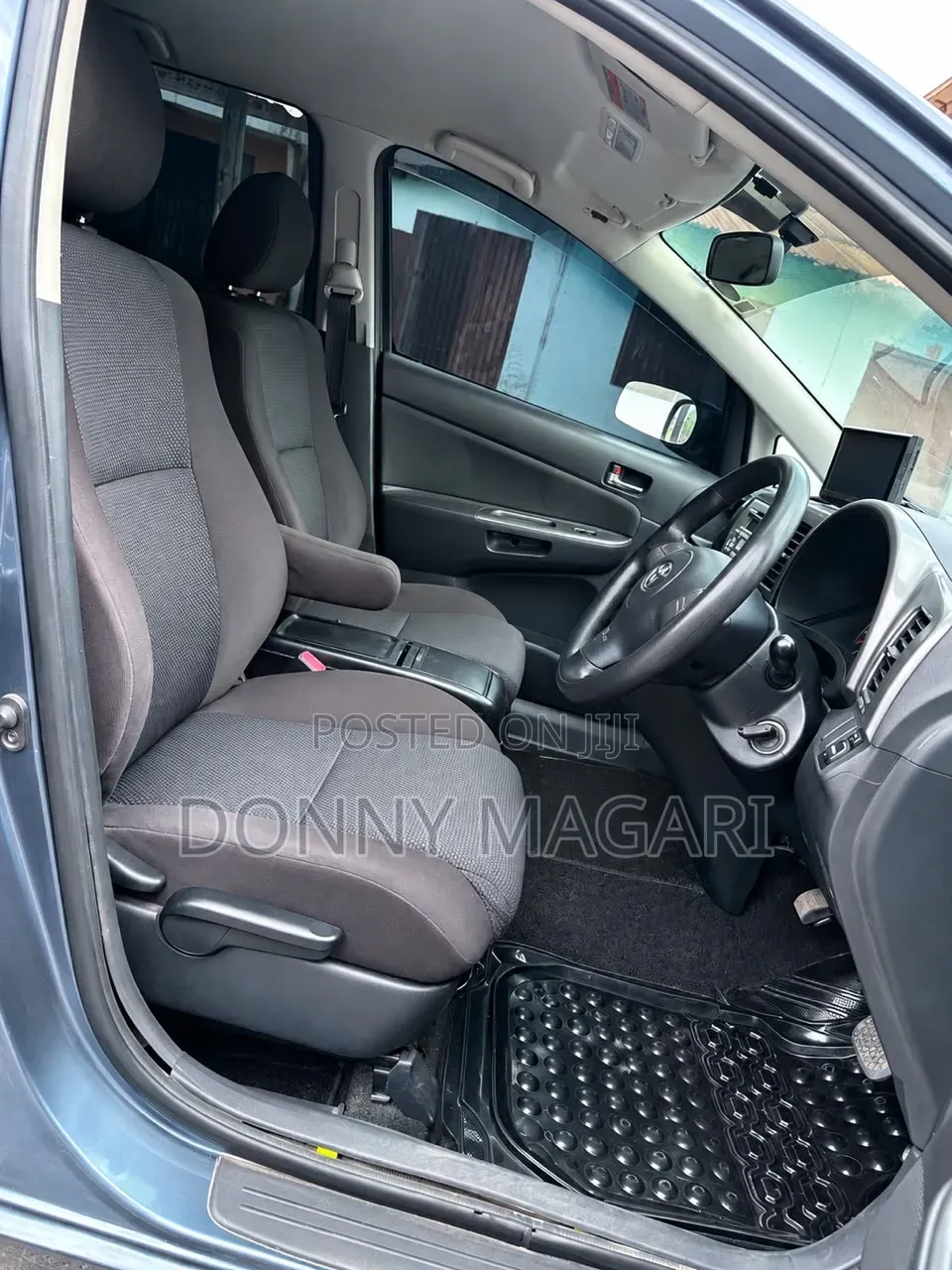 Toyota Wish 2006 Blue