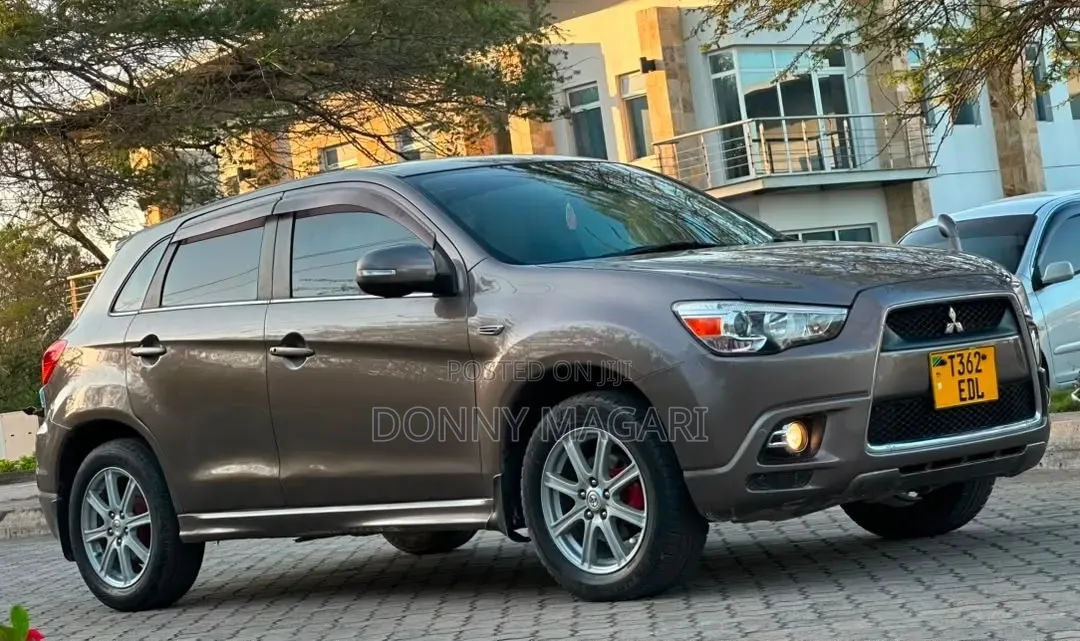 Mitsubishi RVR 2010 Gray