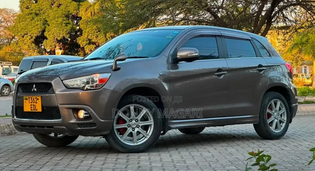 Mitsubishi RVR 2010 Gray