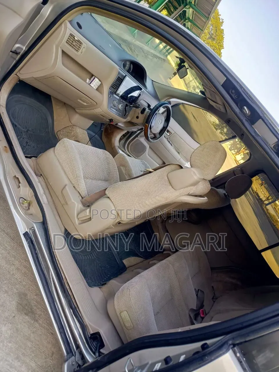 Toyota Raum 2004 Silver