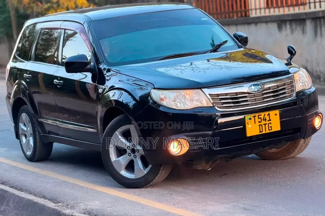 Subaru Forester 2014 Black