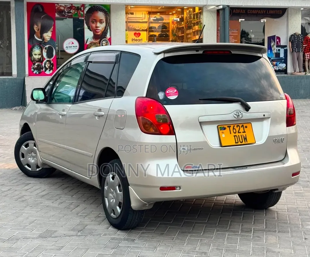 Toyota Corolla Spacio 2005 Silver