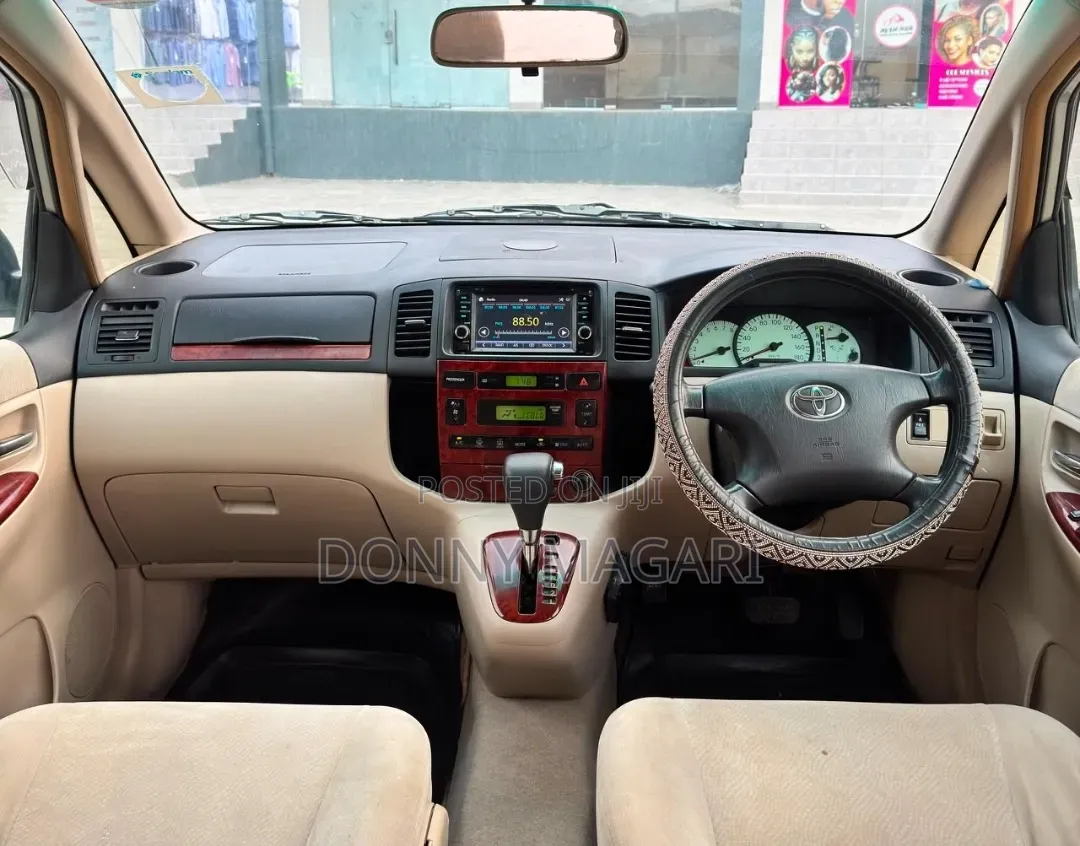 Toyota Corolla Spacio 2005 Silver