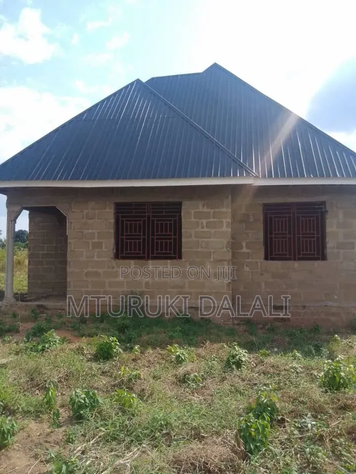 3bdrm Block of Flats in Kibaha, Kinondoni for sale