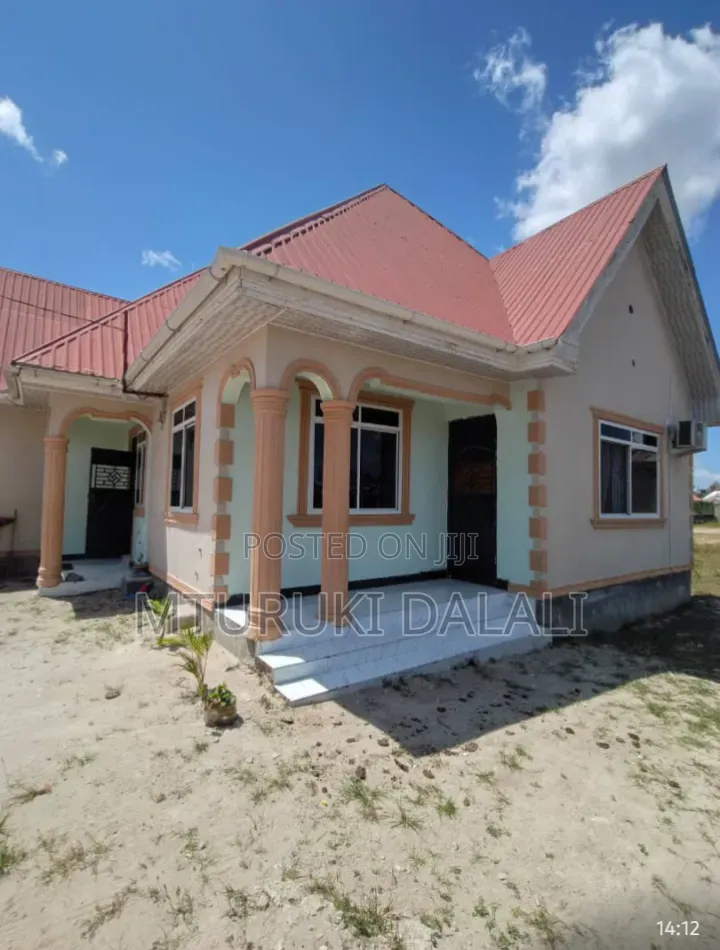 3bdrm Block of Flats in Kibaha, Kinondoni for sale