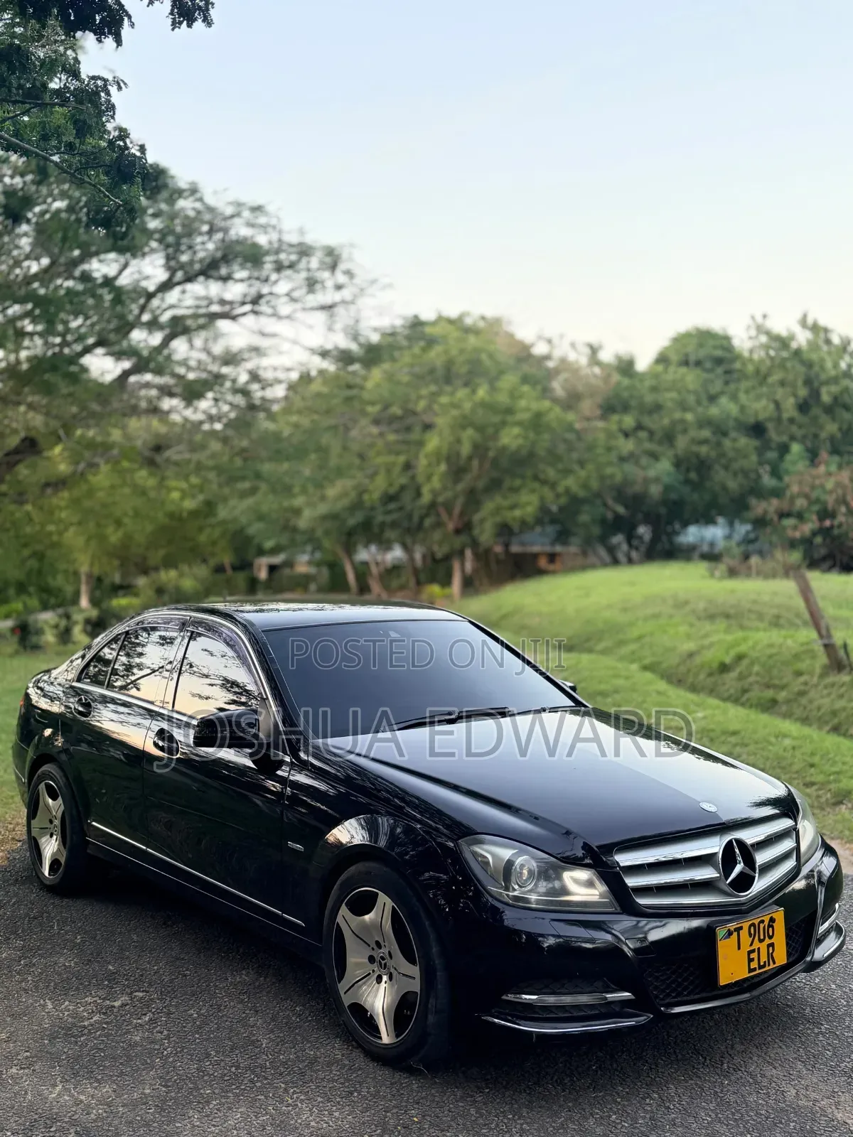 Mercedes-Benz C-Class 2012 Black