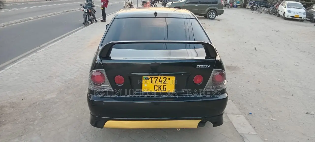 Toyota Altezza 2002 Black